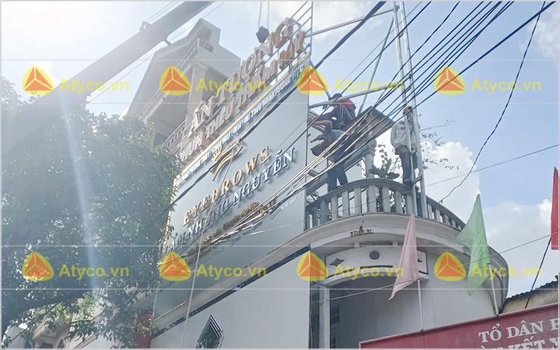 bảng hiệu thẩm mỹ viện gia lai